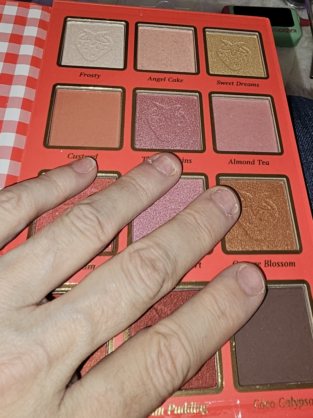Strawberry Shortcake Eyeshadow Palatte/Mini Metal Tumbler w/Metal Straw - Picture 8 of 16
